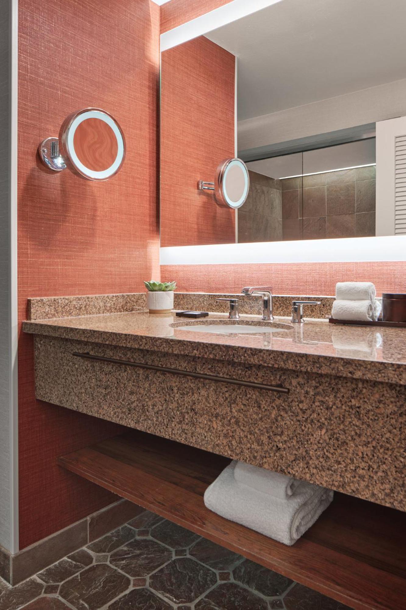 Resort Loews Ventana Canyon 4*