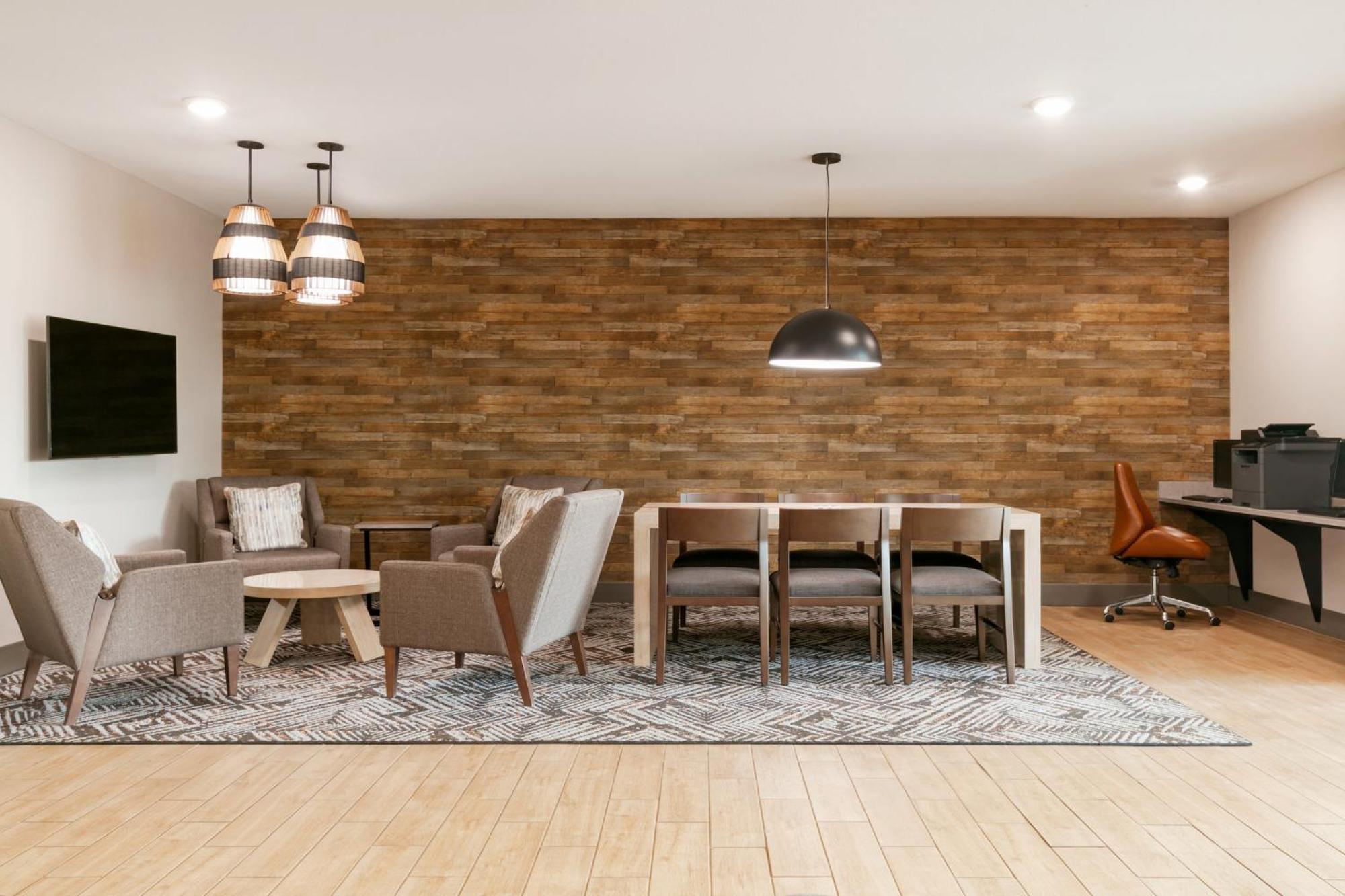 Candlewood By Ihg
