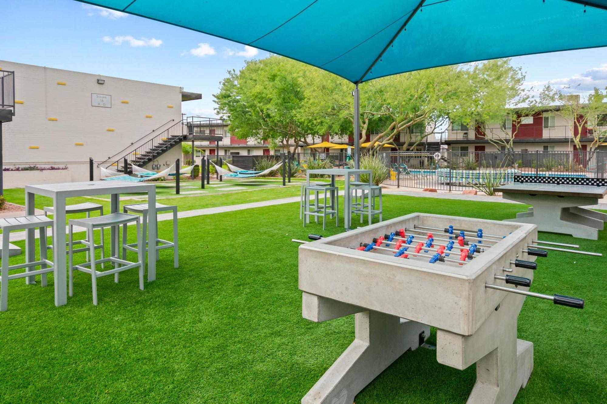 2b1b Stylish Haven - Pool And Parking * Tempe