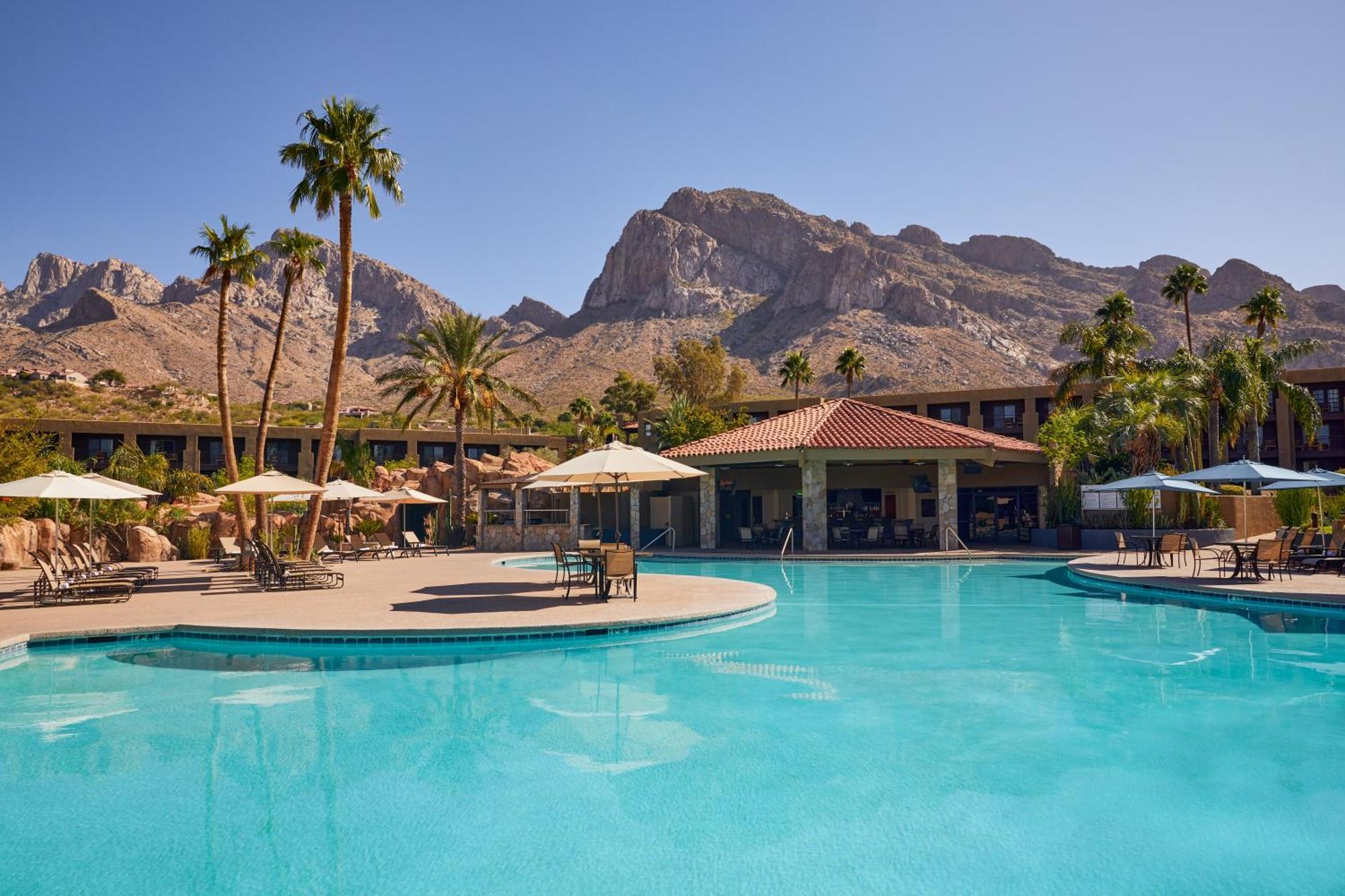 El Conquistador Tucson, A Hilton