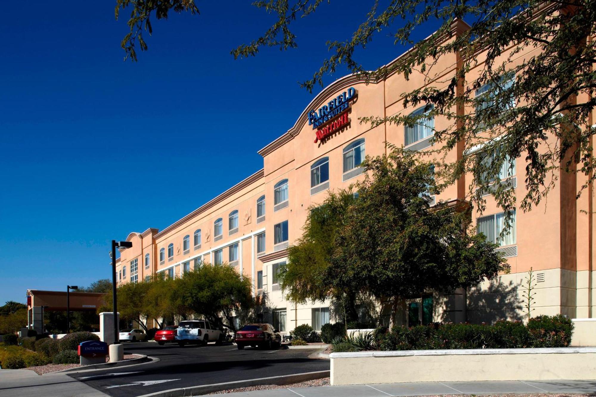 Fairfield & Midtown Hotel 3*
