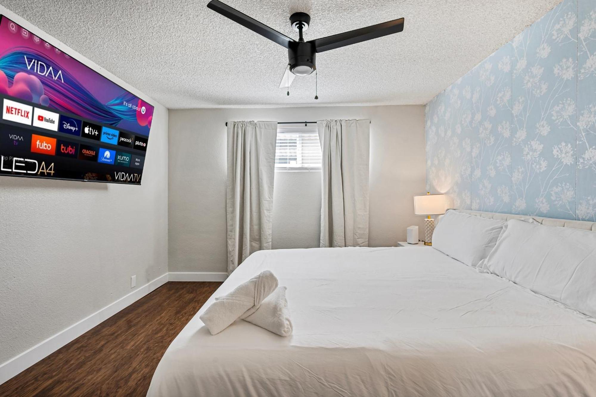 Apartment 2b1b Stylish Haven - Pool And Parking