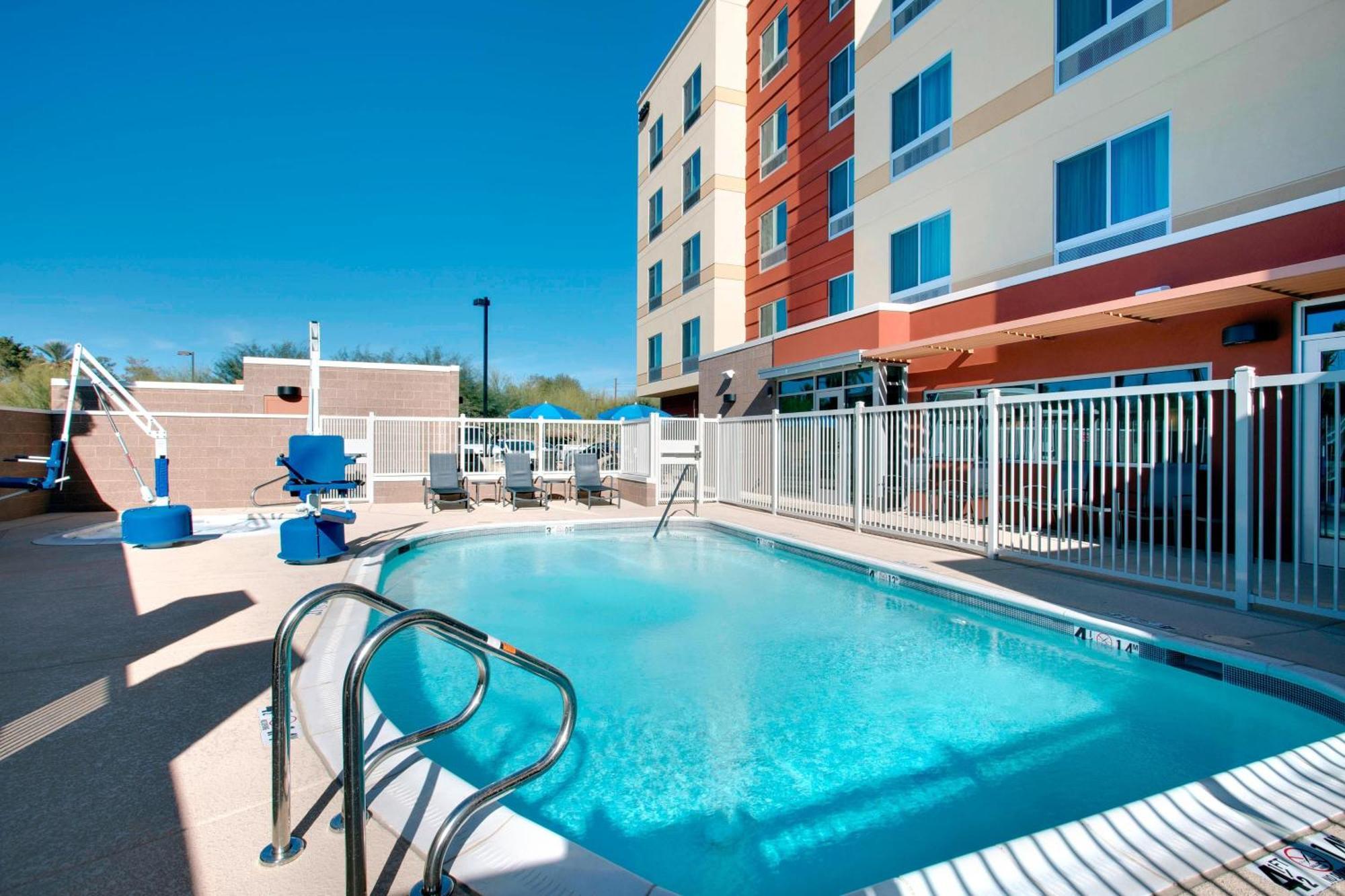 Fairfield & By Marriott Phoenix Tempe/airport 3*