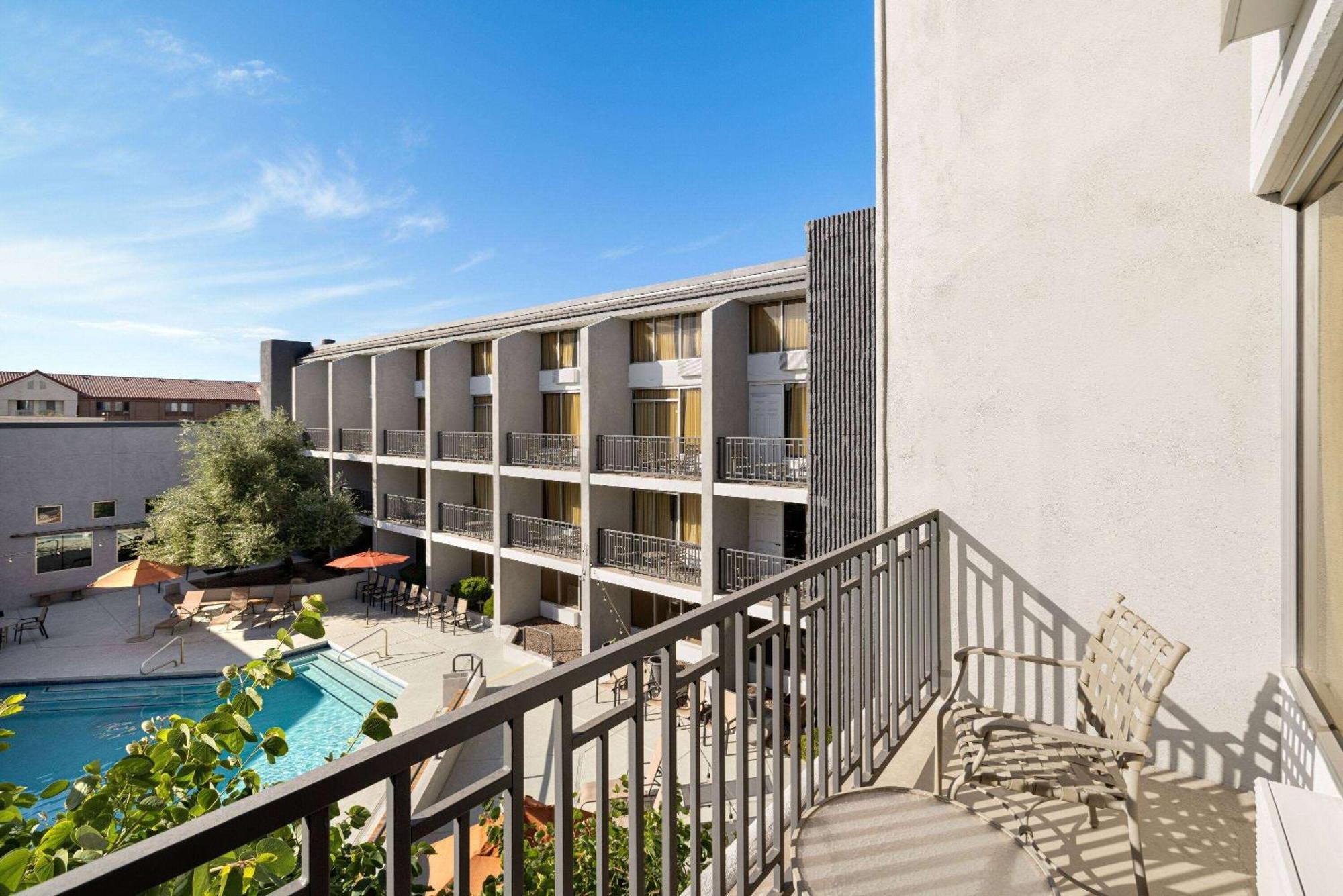 Hotel Wyndham Phoenix Airport - Tempe