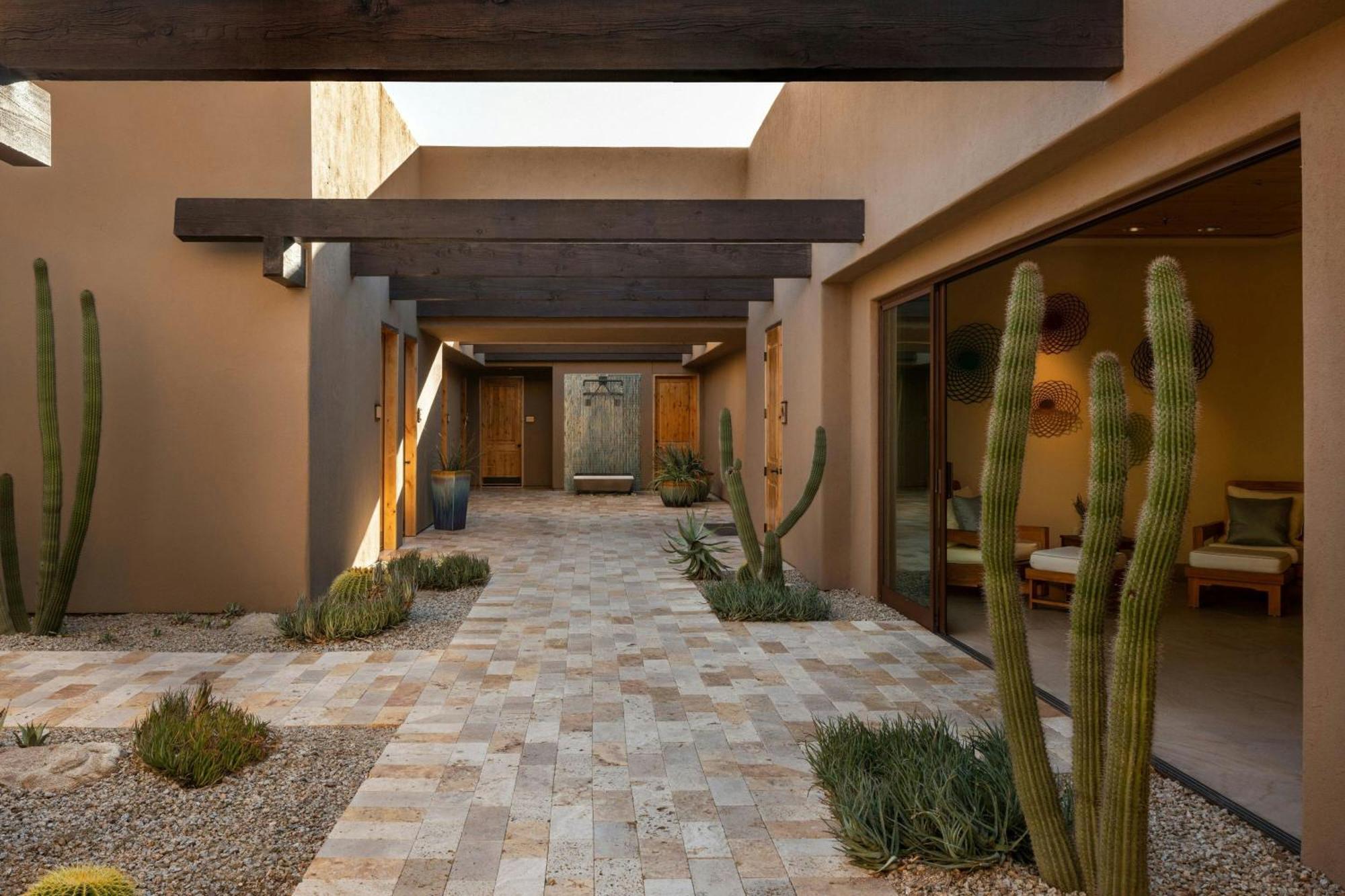 The Ritz-carlton, Dove Mountain Resort Marana
