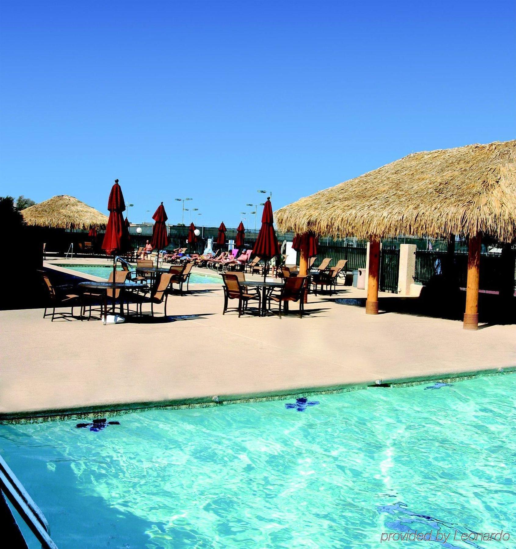 Hotel Voyager