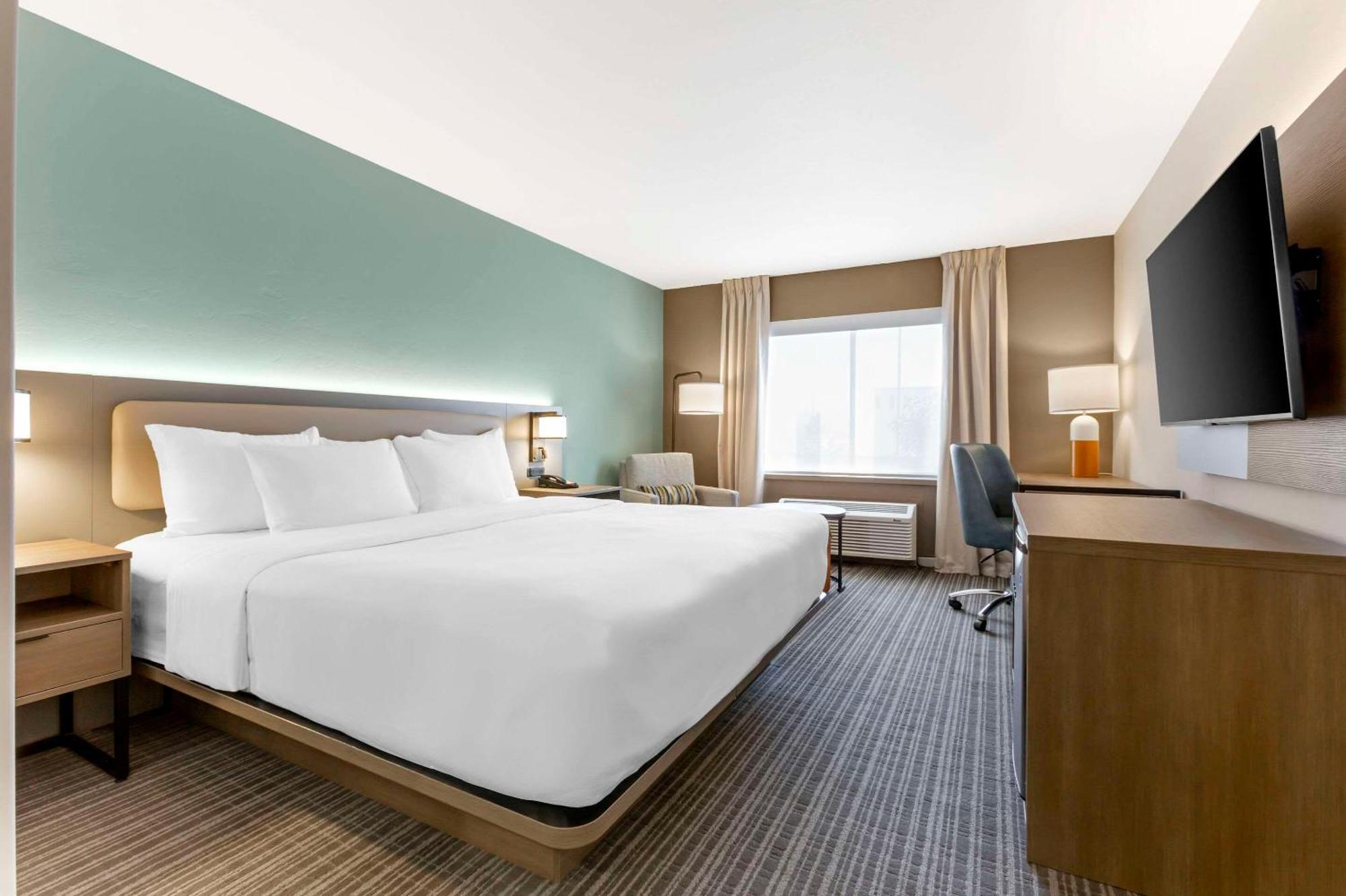 Comfort At Mall Hotel
