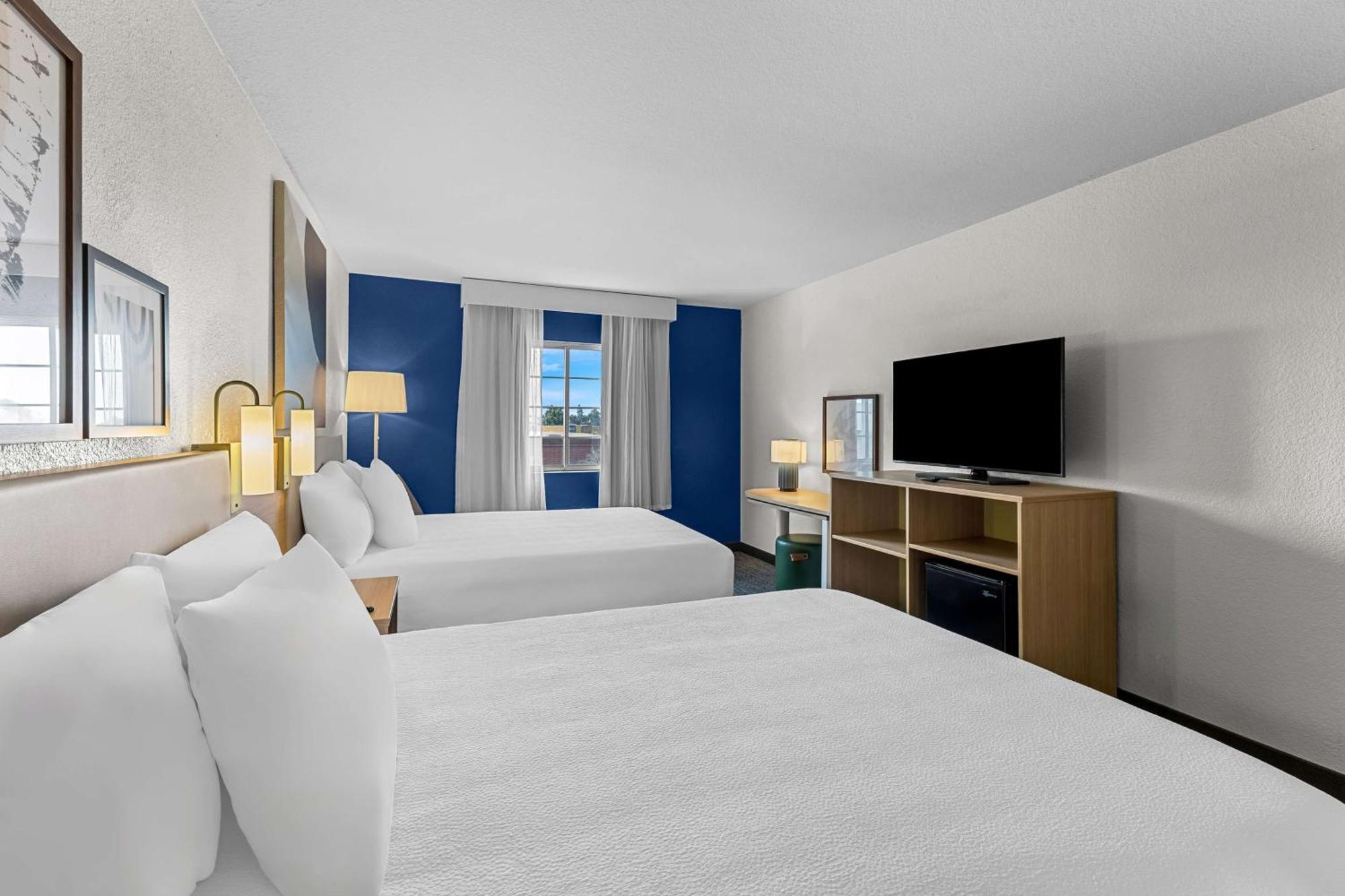 Spark By Hilton Peoria Phoenix North Hotel 2*