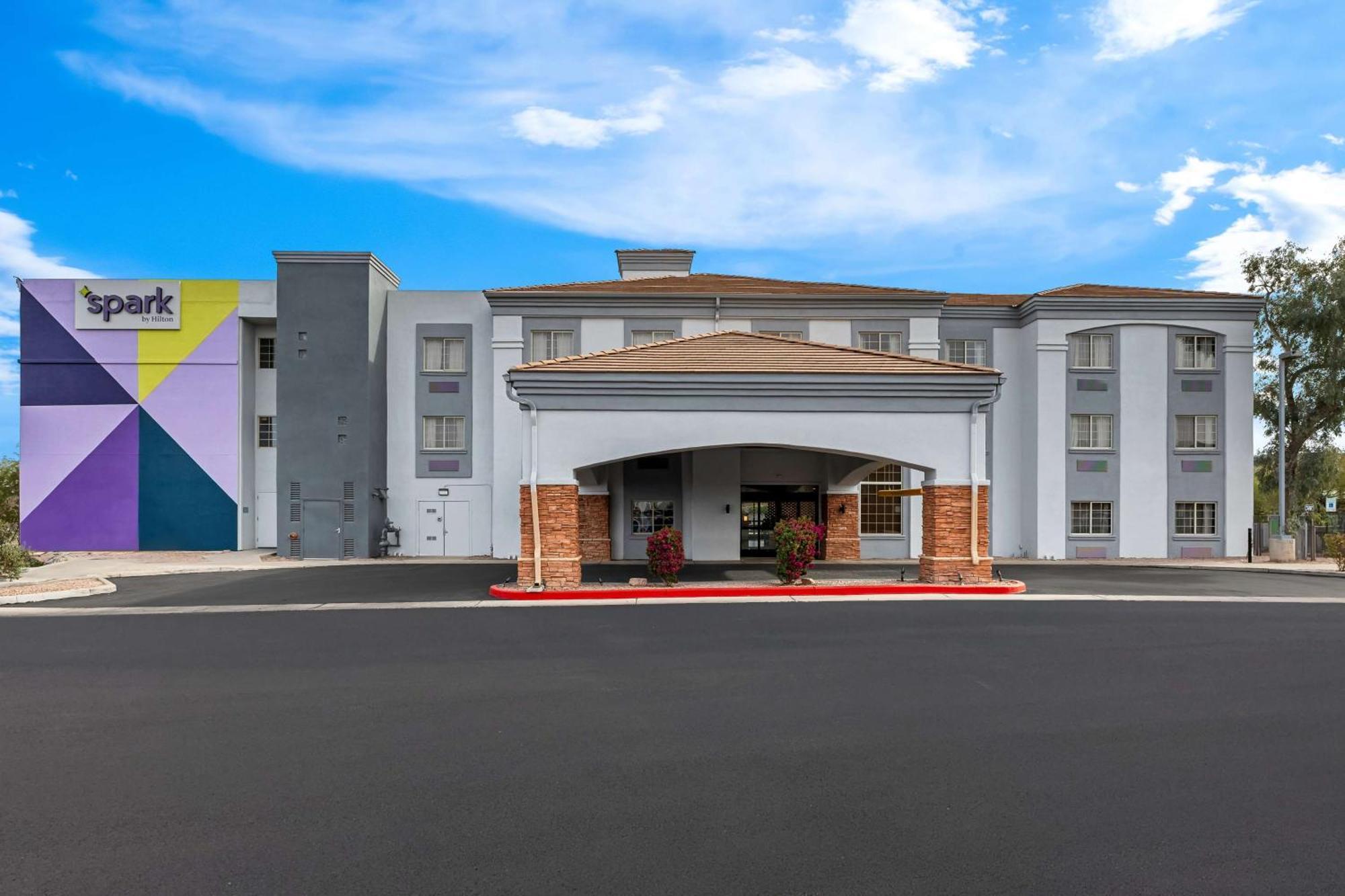 Spark By Hilton Peoria Phoenix North Hotel Glendale