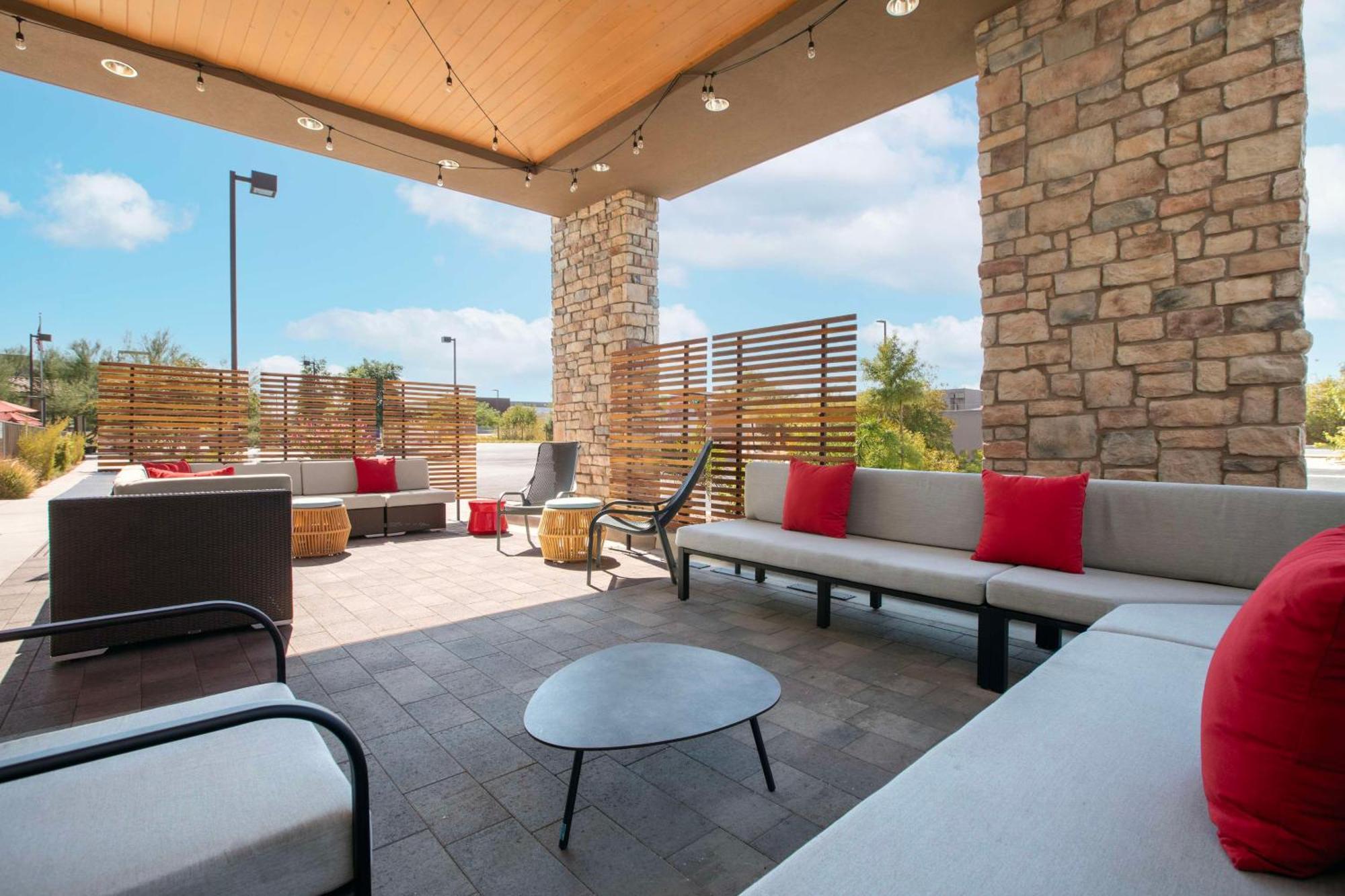 Home2 By Hilton Phoenix-tempe Research Park Hotel 3*