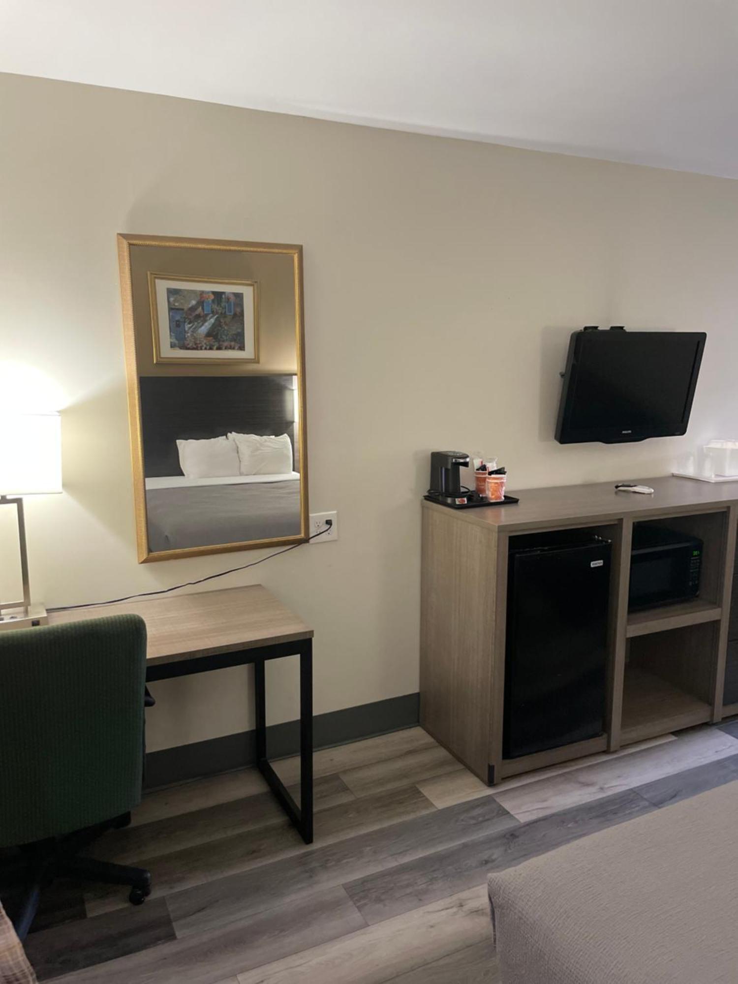 Quality & - Phoenix West Hotel 2*
