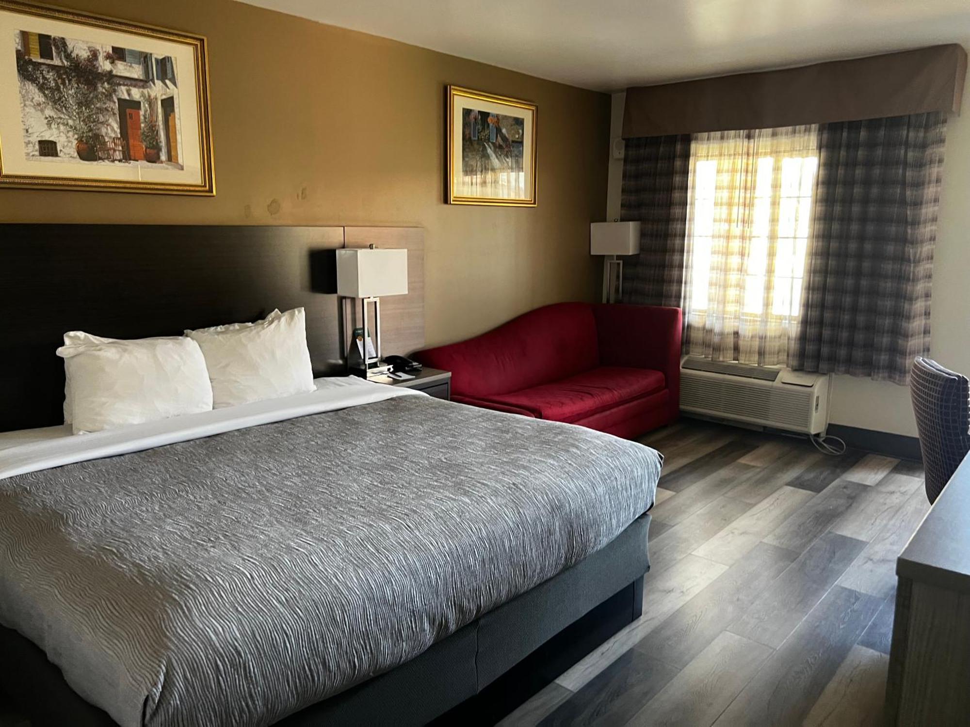 Hotel Quality & - Phoenix West 2*