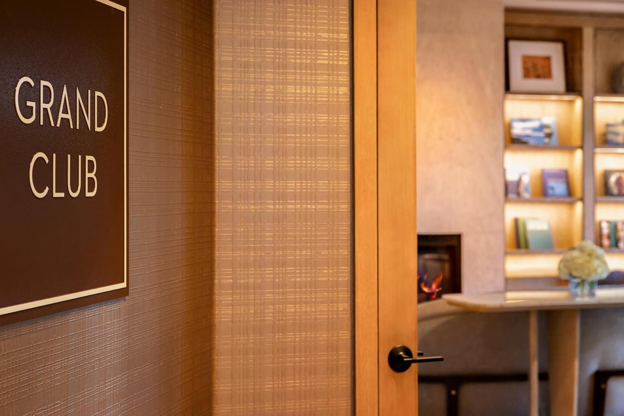 Grand Hyatt Resort 5*