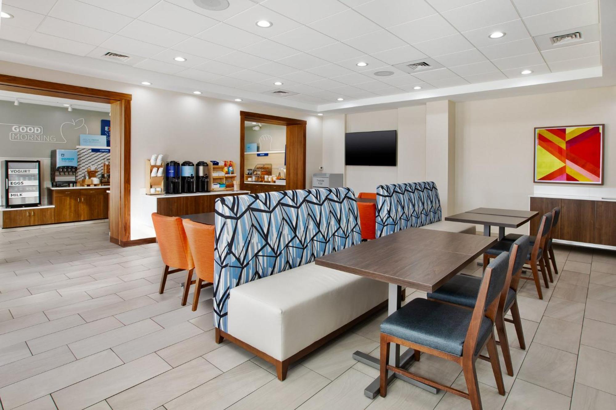 Express By Ihg Hotel