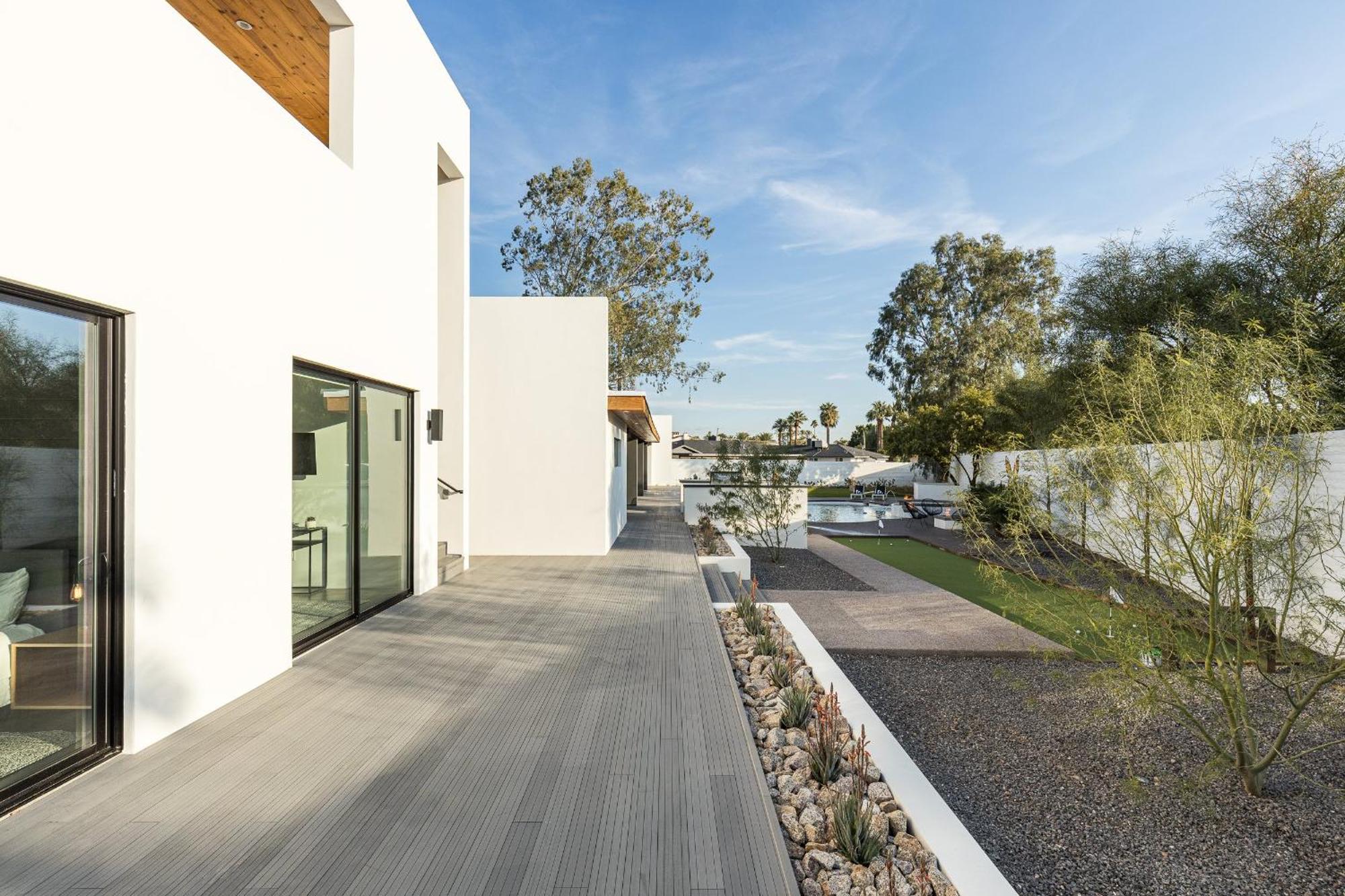 Luxury Micro-resort, Theater, Sauna, Heated Pool * Phoenix