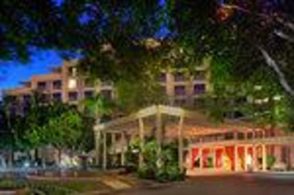 Hotel Sheraton Crescent 3*