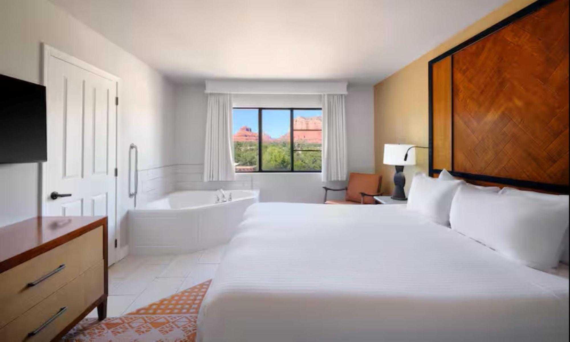 Resort Hilton At Bell Rock 4*