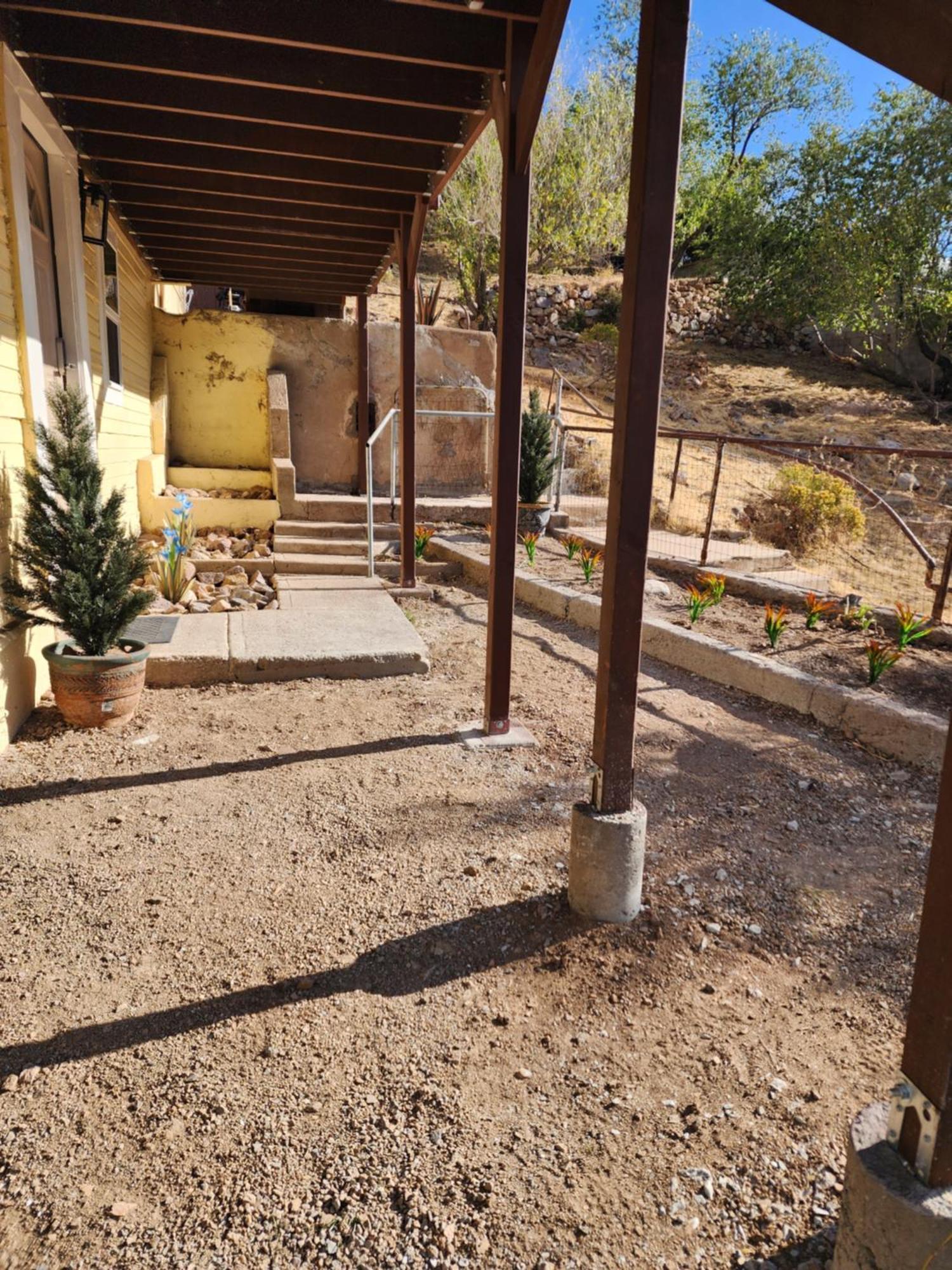 Country house Full House Or Studio Suite With Breath Taking Views In Old Bisbee Bisbee