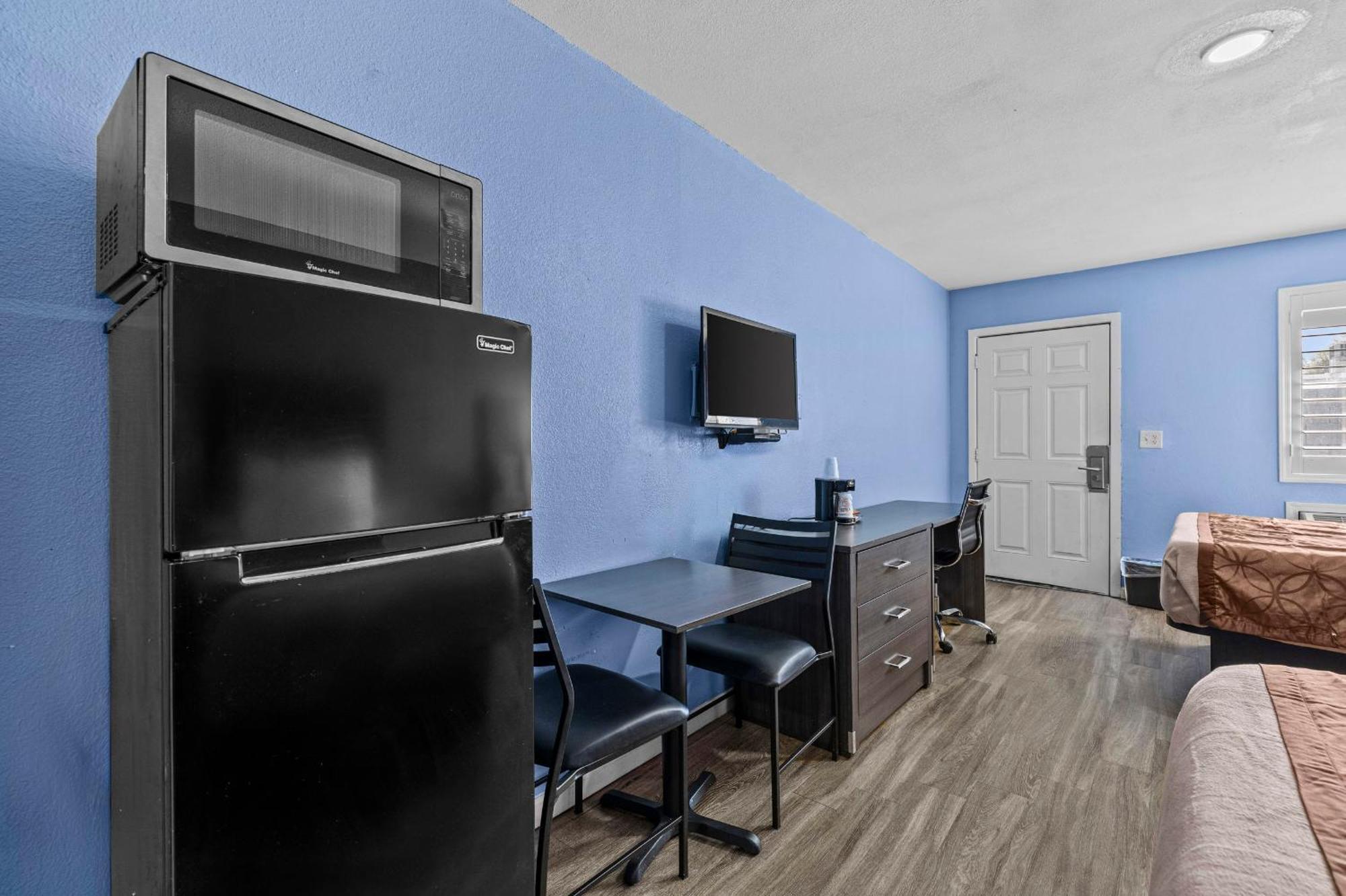 American Executive Hotel Mesa