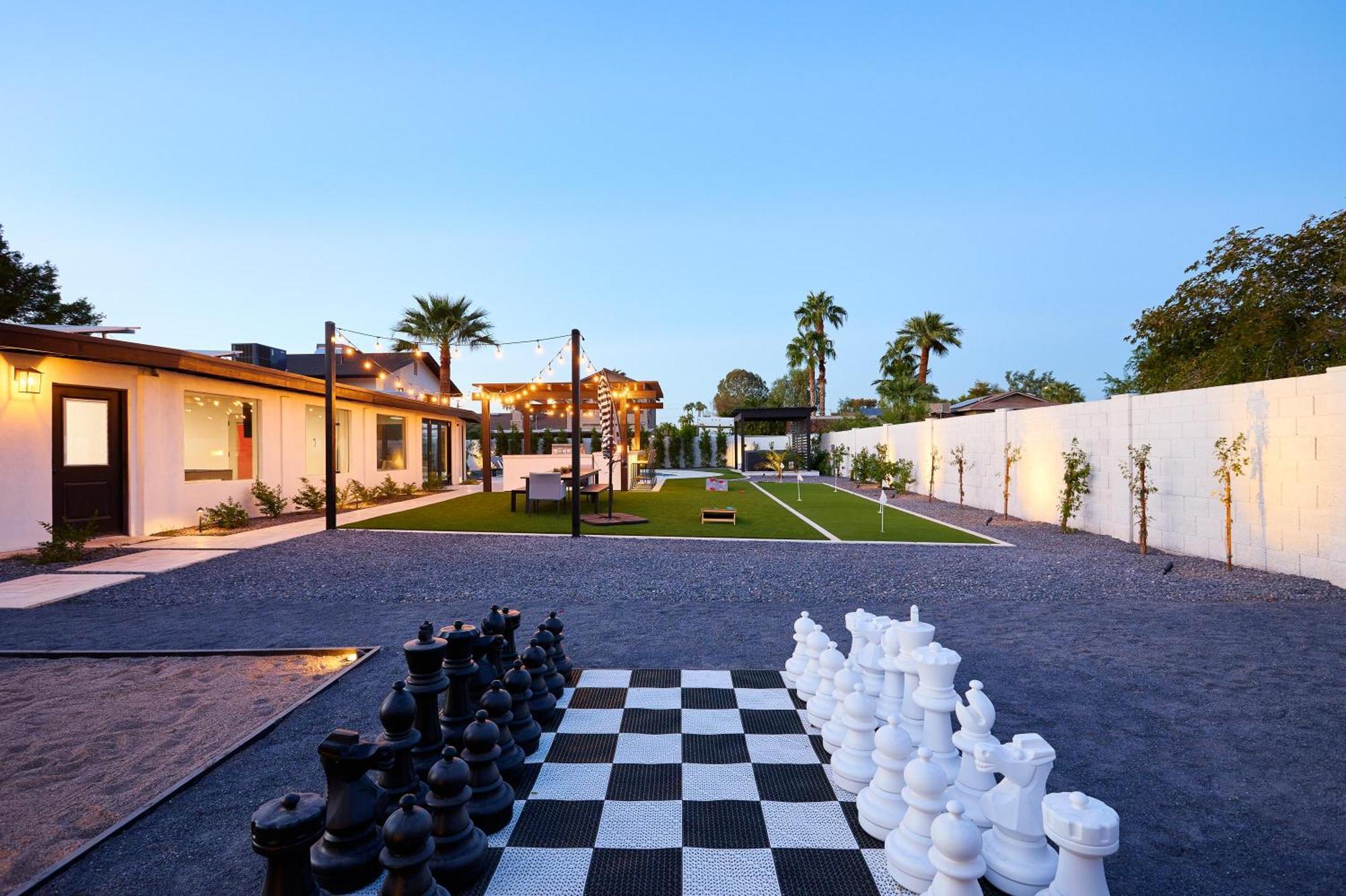 Sunburst Estate - Pool - Hot Tub - Tons Of Games! Phoenix