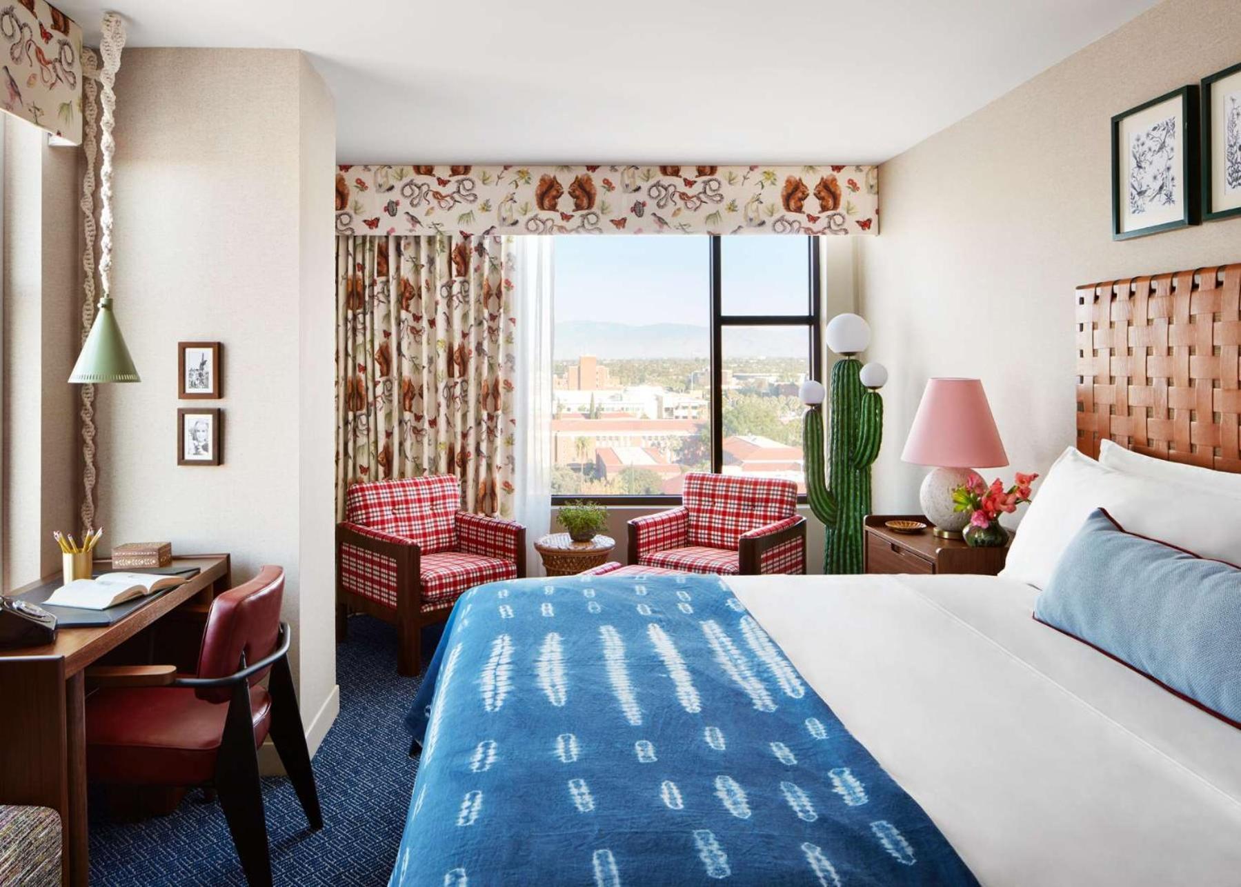 Graduate By Hilton Hotel Tucson