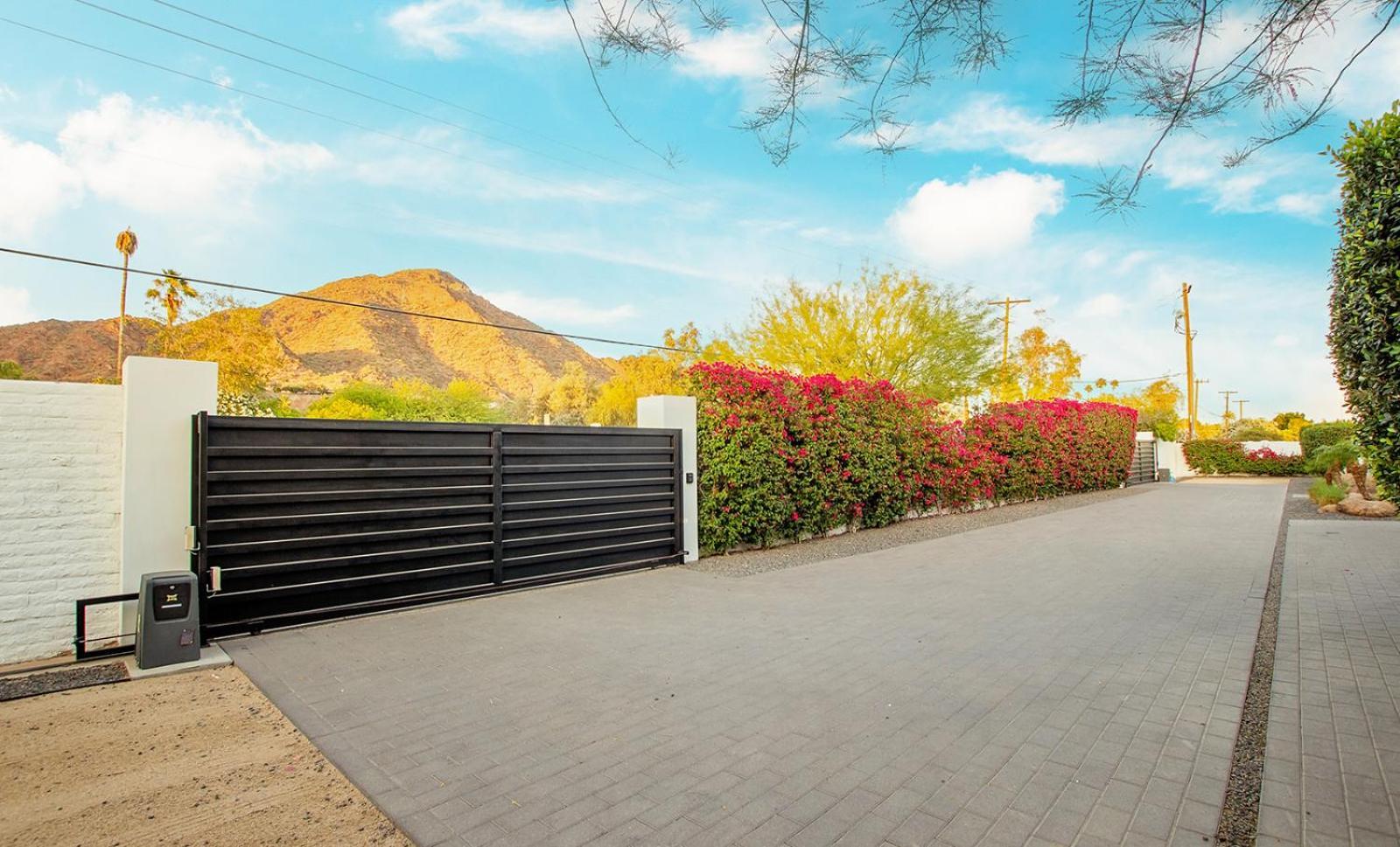 Holiday home Luxury Micro-resort, Theater, Sauna, Heated Pool Phoenix