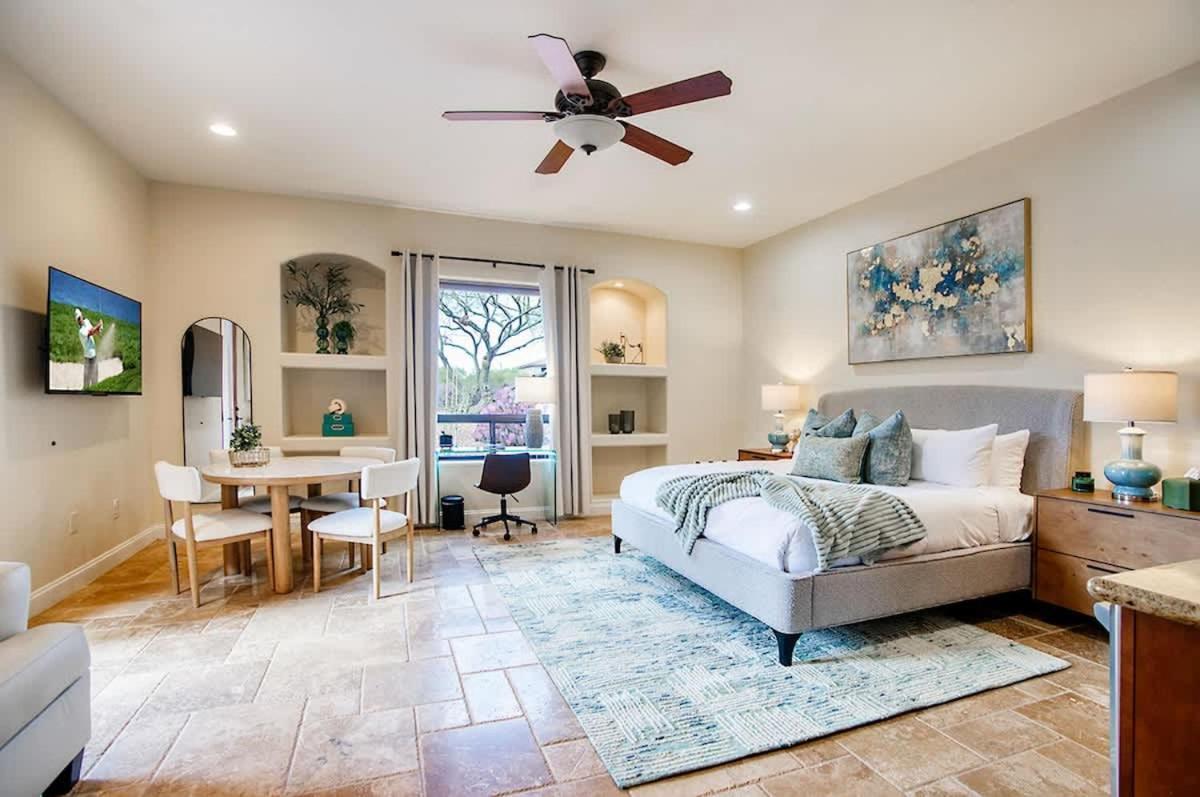 Scottsdale Rose Holiday home *