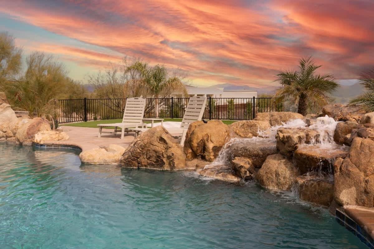 Scottsdale Rose