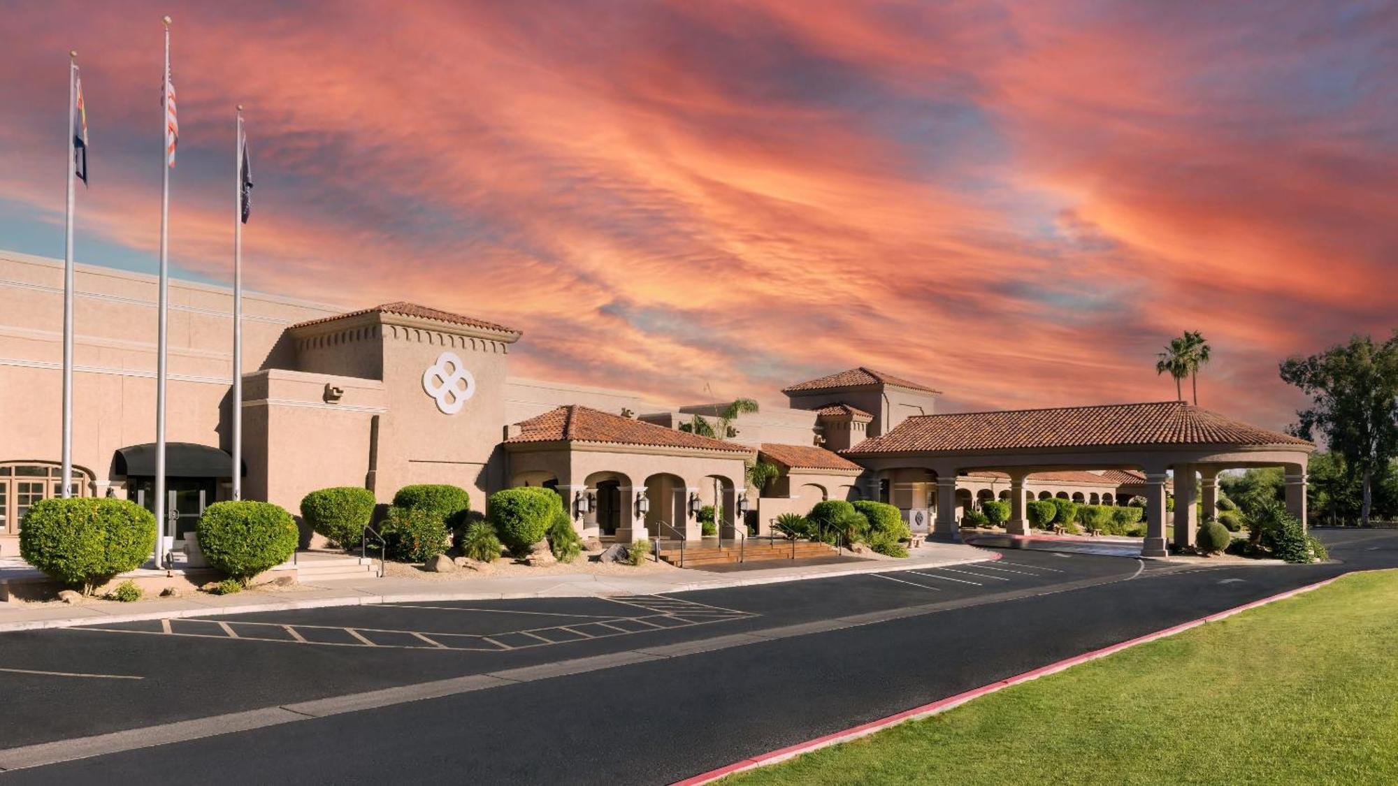Scottsdale Plaza