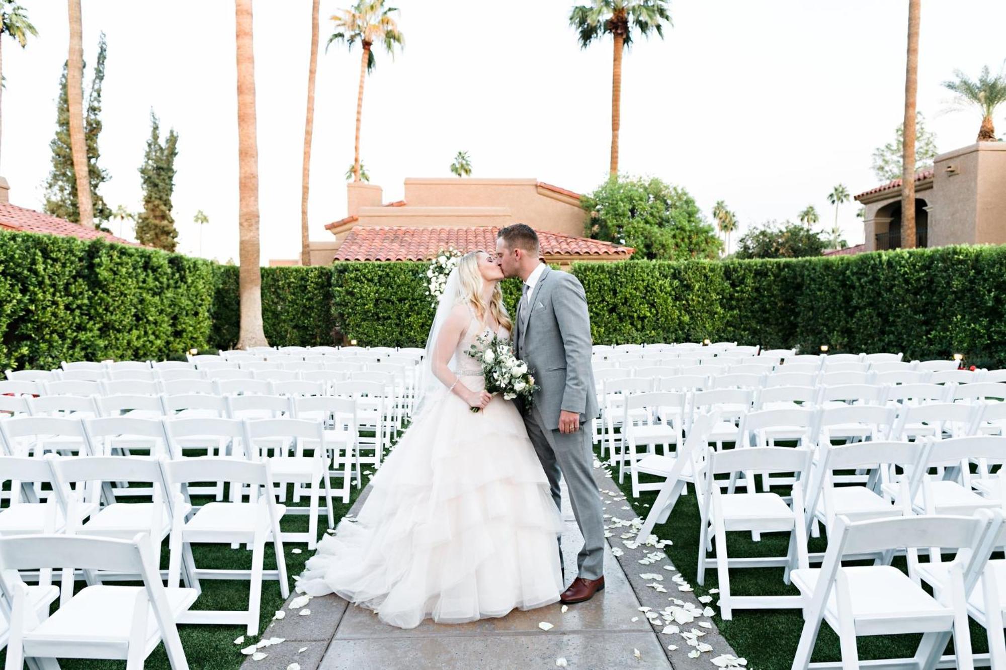 Scottsdale Plaza 4*