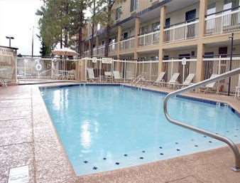 Hotel Baymont By Wyndham