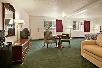 6-apache Junction, Az 2* Apache Junction