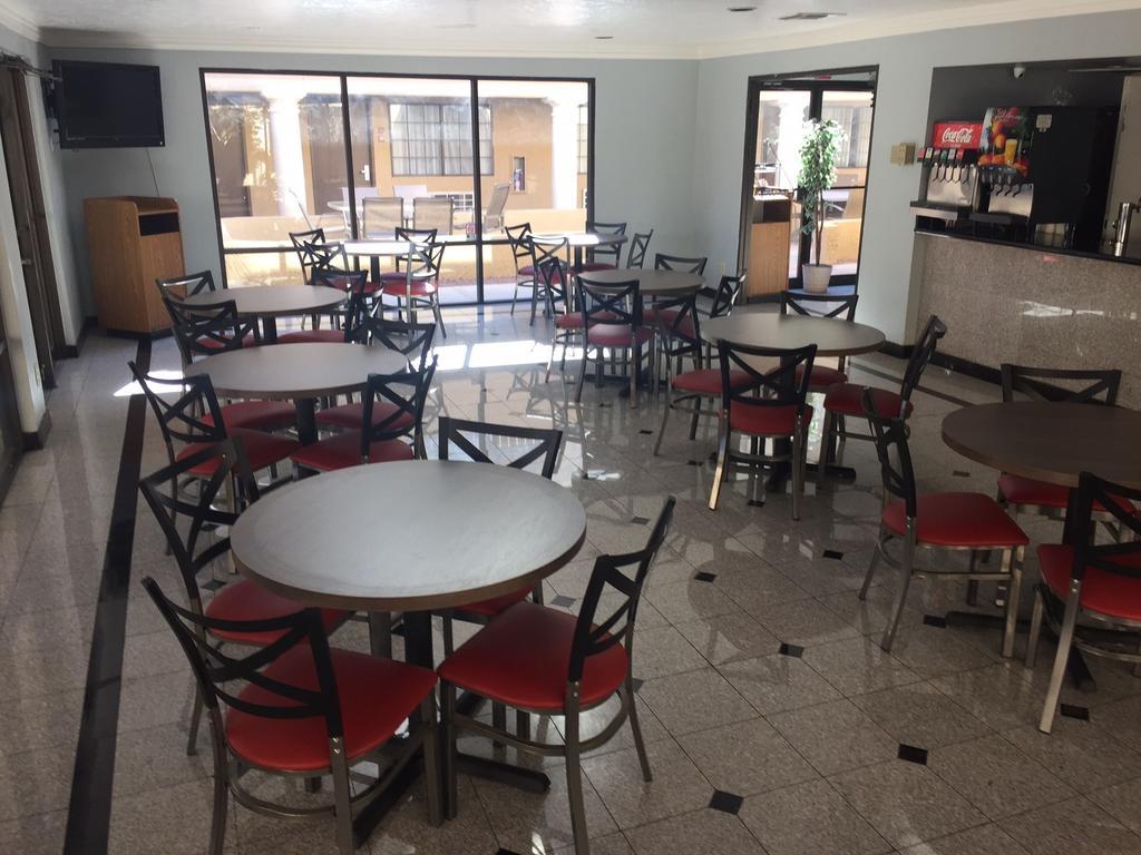 Hotel Ramada East