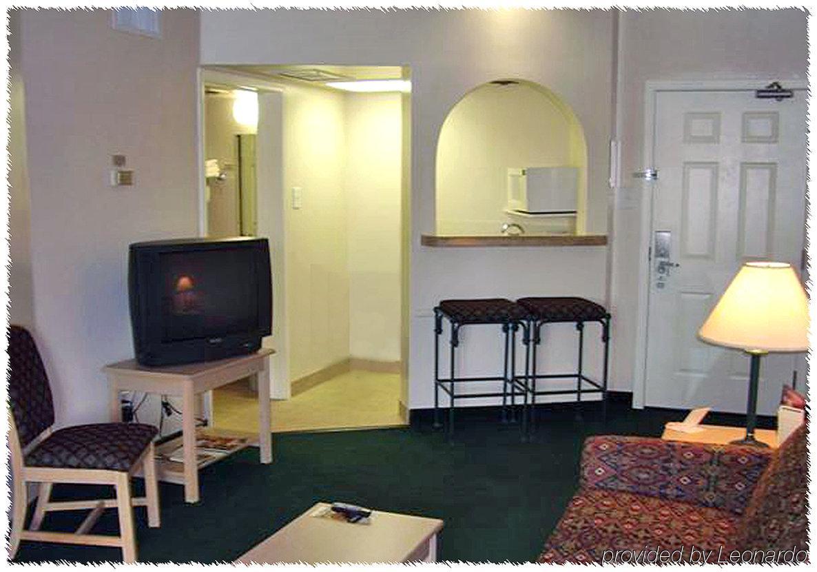 Hyatt Place Phoenix - Fashion Center 3*