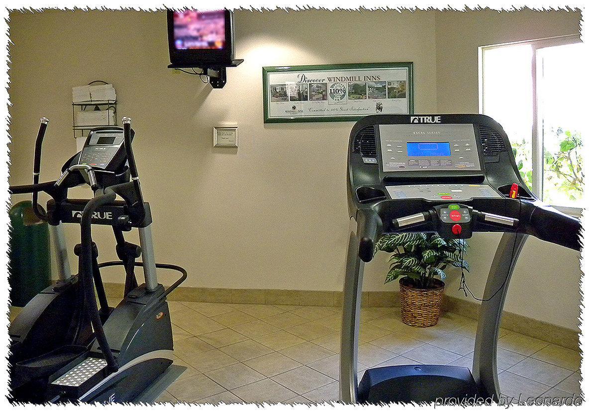 Hyatt Place Phoenix - Fashion Center 3*