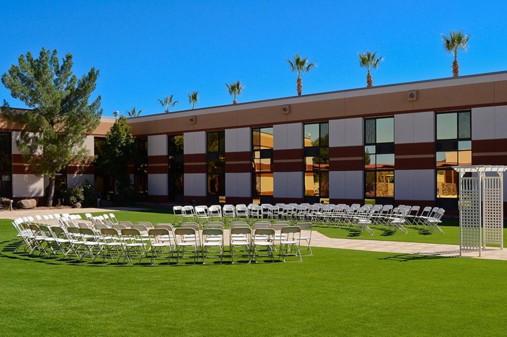 Apache Gold & Casino Hotel