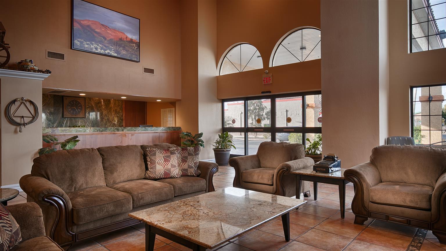 Quality I-10 Hotel 3*