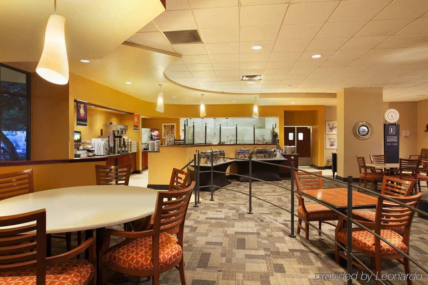 Embassy By Hilton Scottsdale Hotel 3*