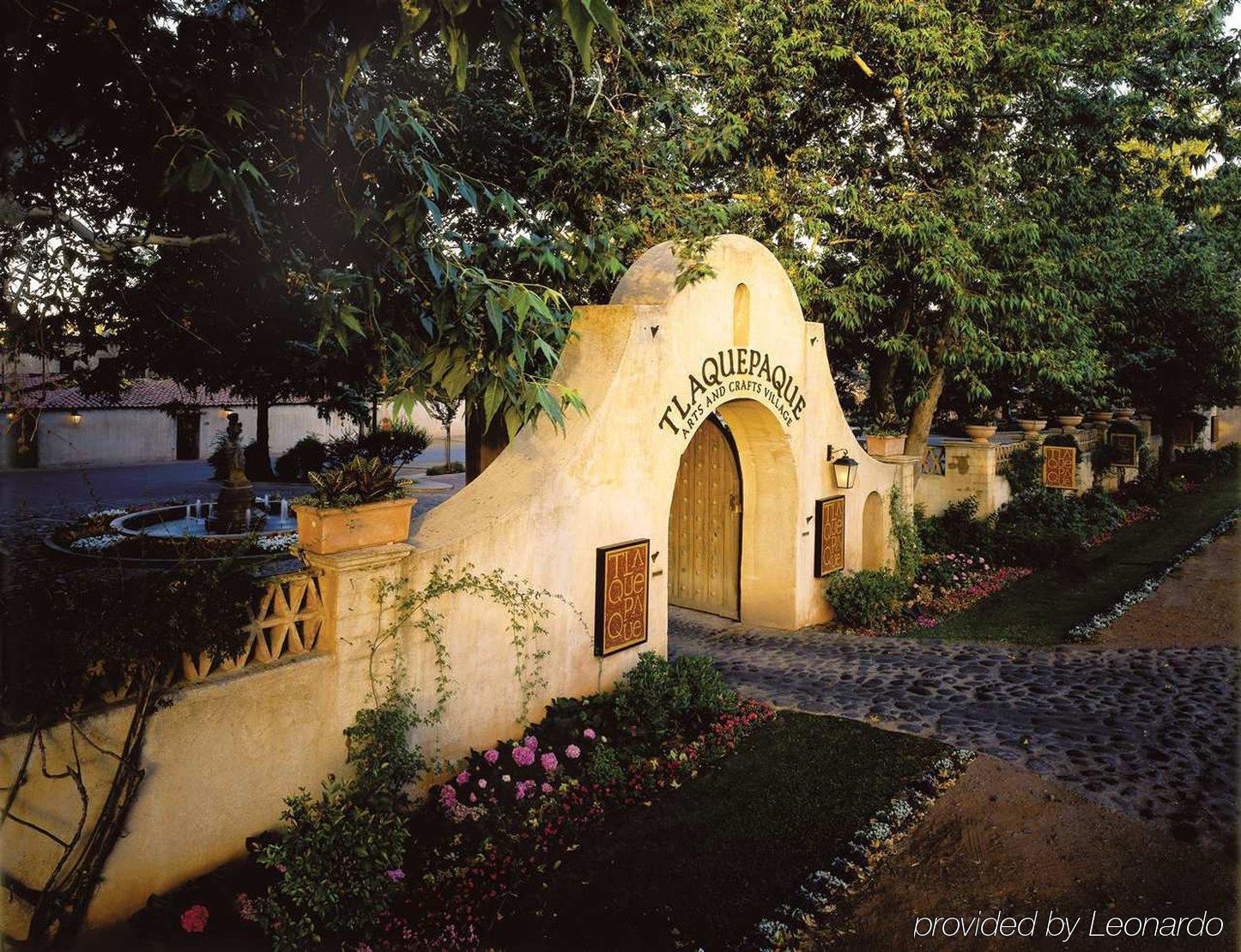 Hampton Sedona