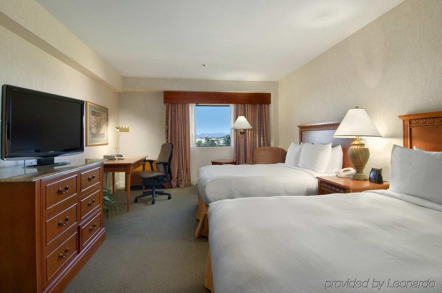 Hotel Hilton East Tucson