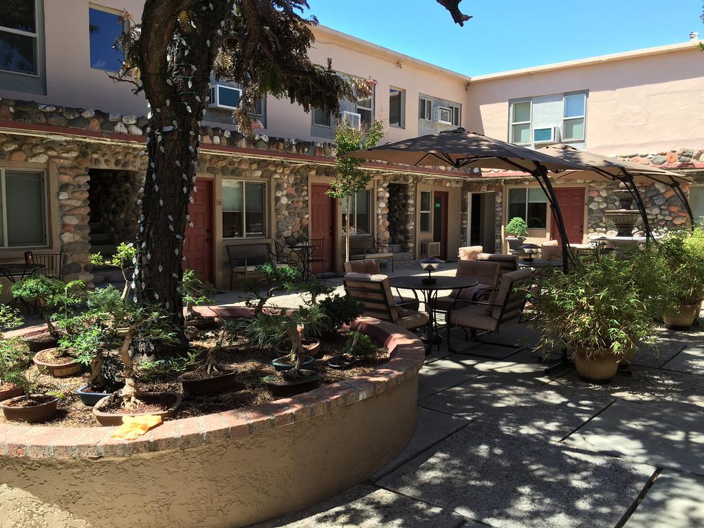 Motel Iron Horse 3*