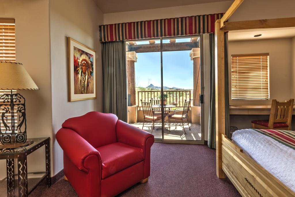 Hotel At Eagle Mountain