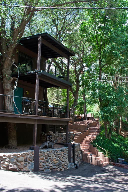 Lodge Oak Creek Terrace *