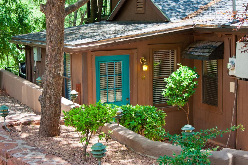 Oak Creek Terrace
