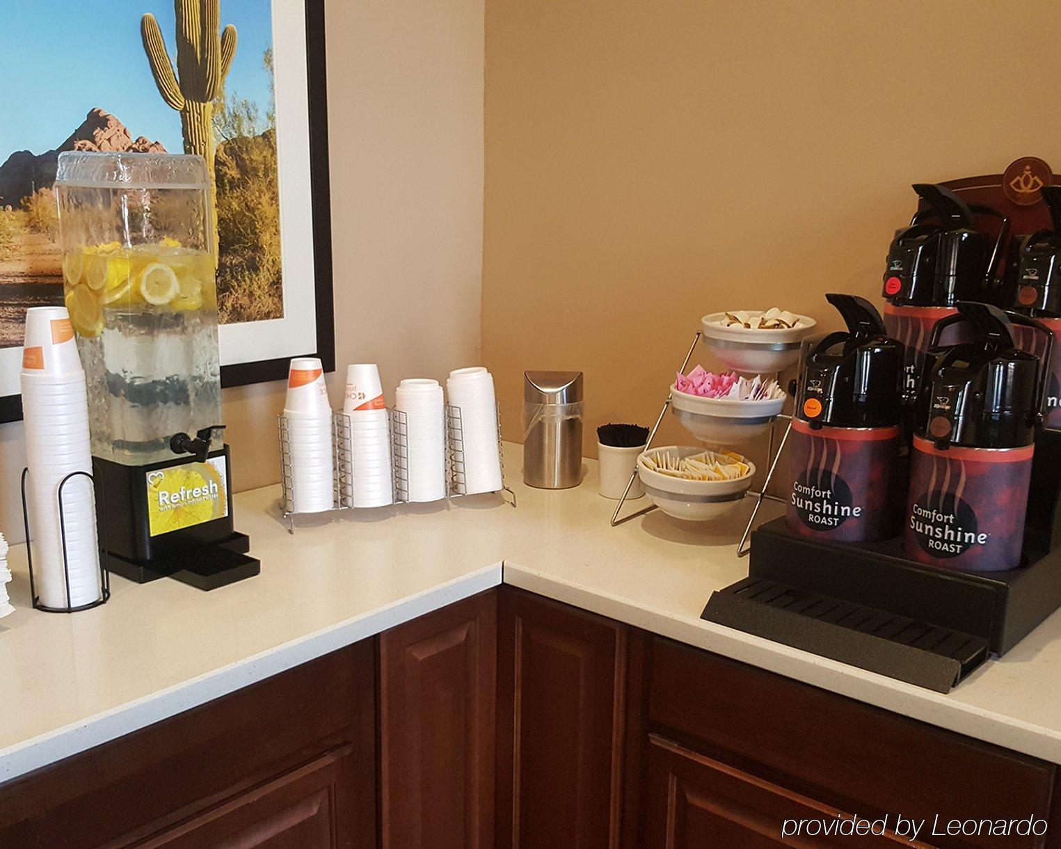 Hotel Spark By Hilton Peoria Phoenix North Glendale