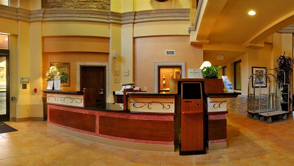 Embassy - Paloma Village Hotel Tucson