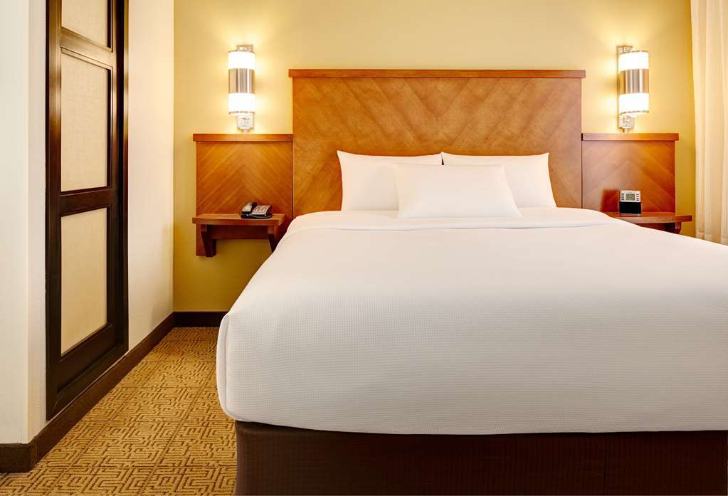 Hyatt Place Phoenix Airport 3* Tempe