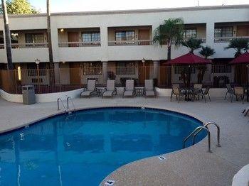 Ramada East 3* Tucson