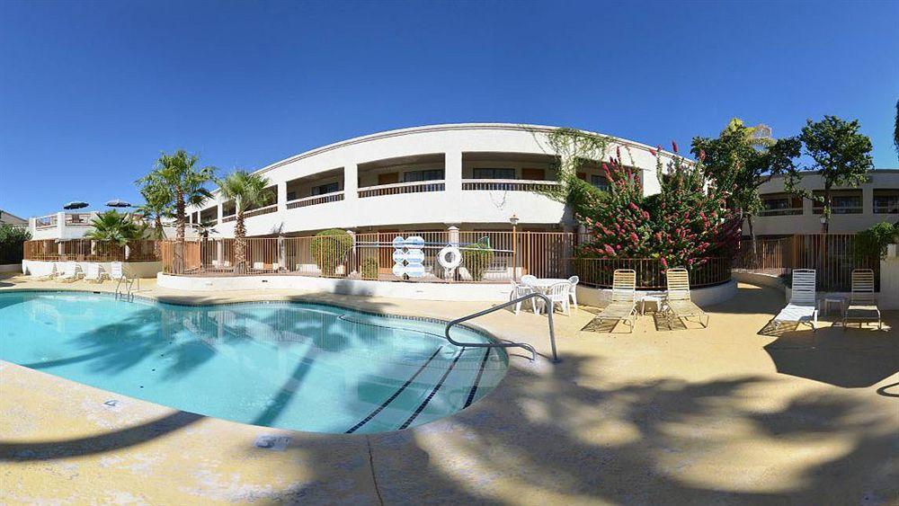 Ramada East Hotel