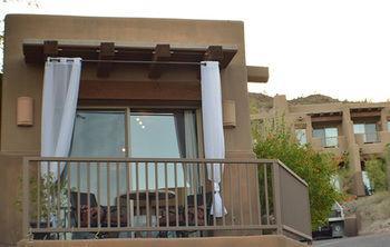 At Eagle Mountain Hotel 3*